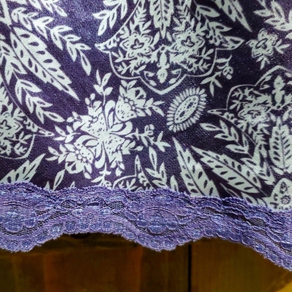 PURPLE FLORAL LACE TRIM  INTIMATES SLIP ON LINGERIE LOUNGEWEAR FEMININE - Picture 2 of 8